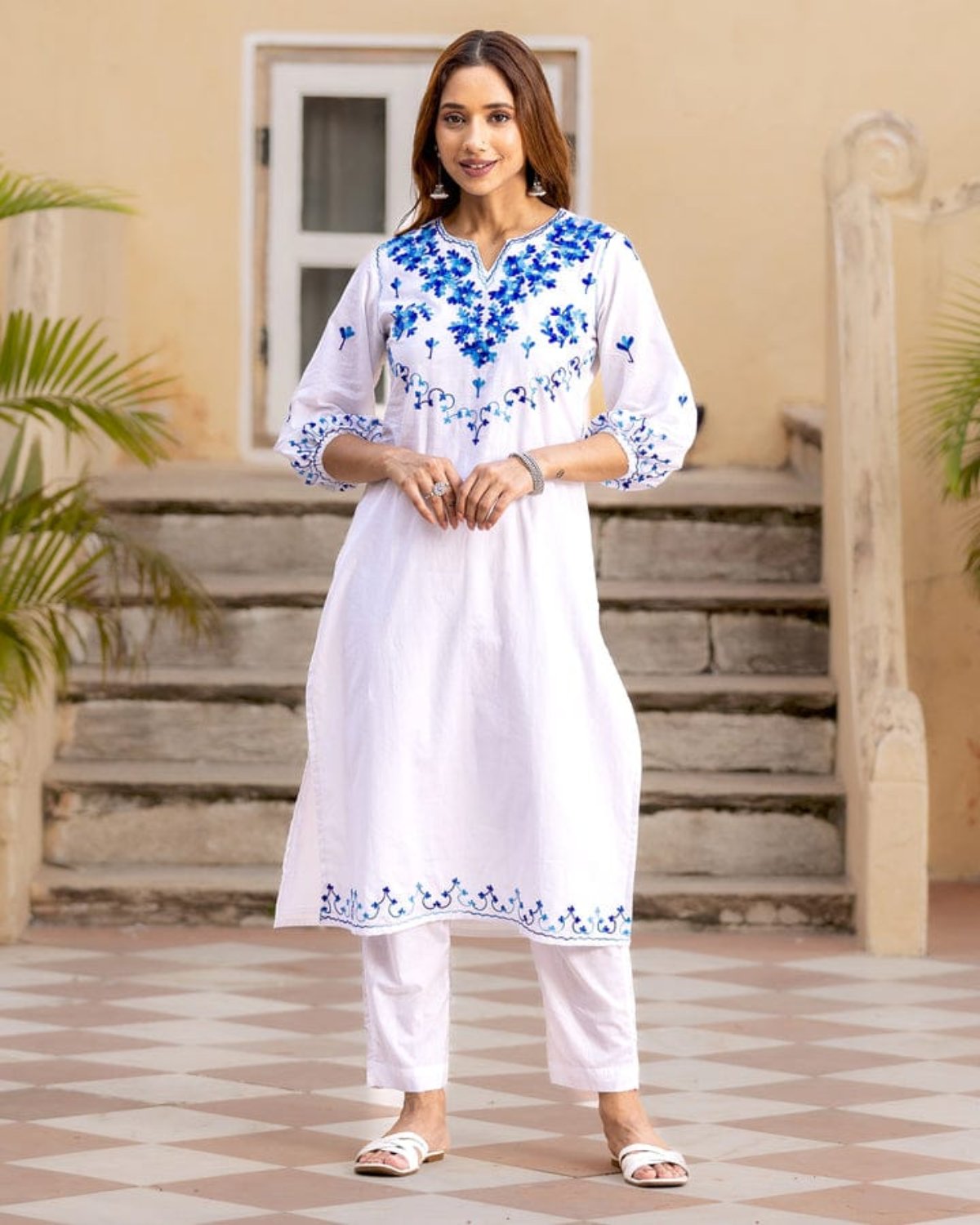 New in Festive Aari work Kurta Pant set.