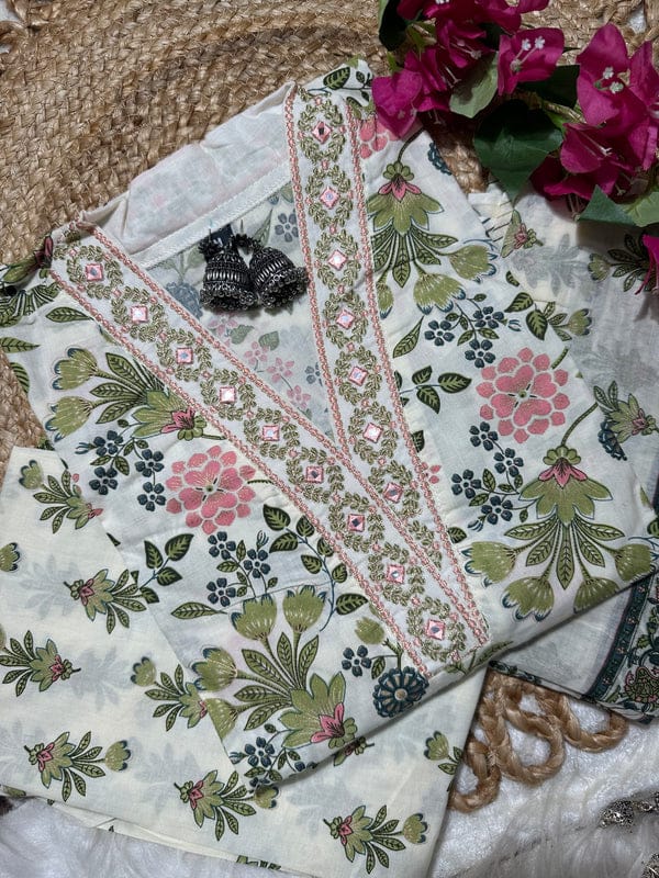 Floral printed chudidhar