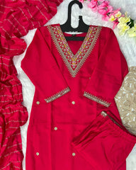 Red chudidhar/ salwar